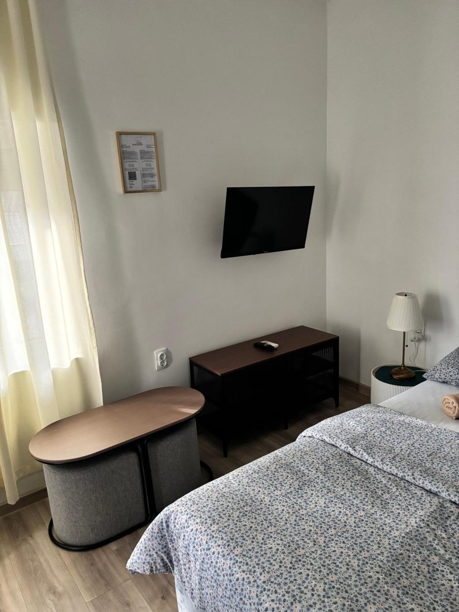 Apartments Time โกตอร์ ภายนอก รูปภาพ